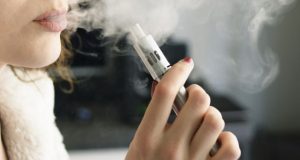 Kouření e-cigarety